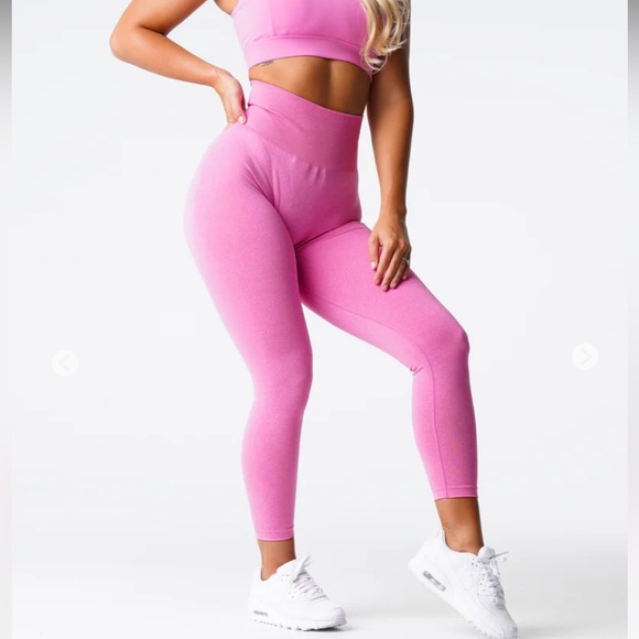 NVGTN Bubble Gum Pink NV Seamless Leggings - Picture 2 of 8